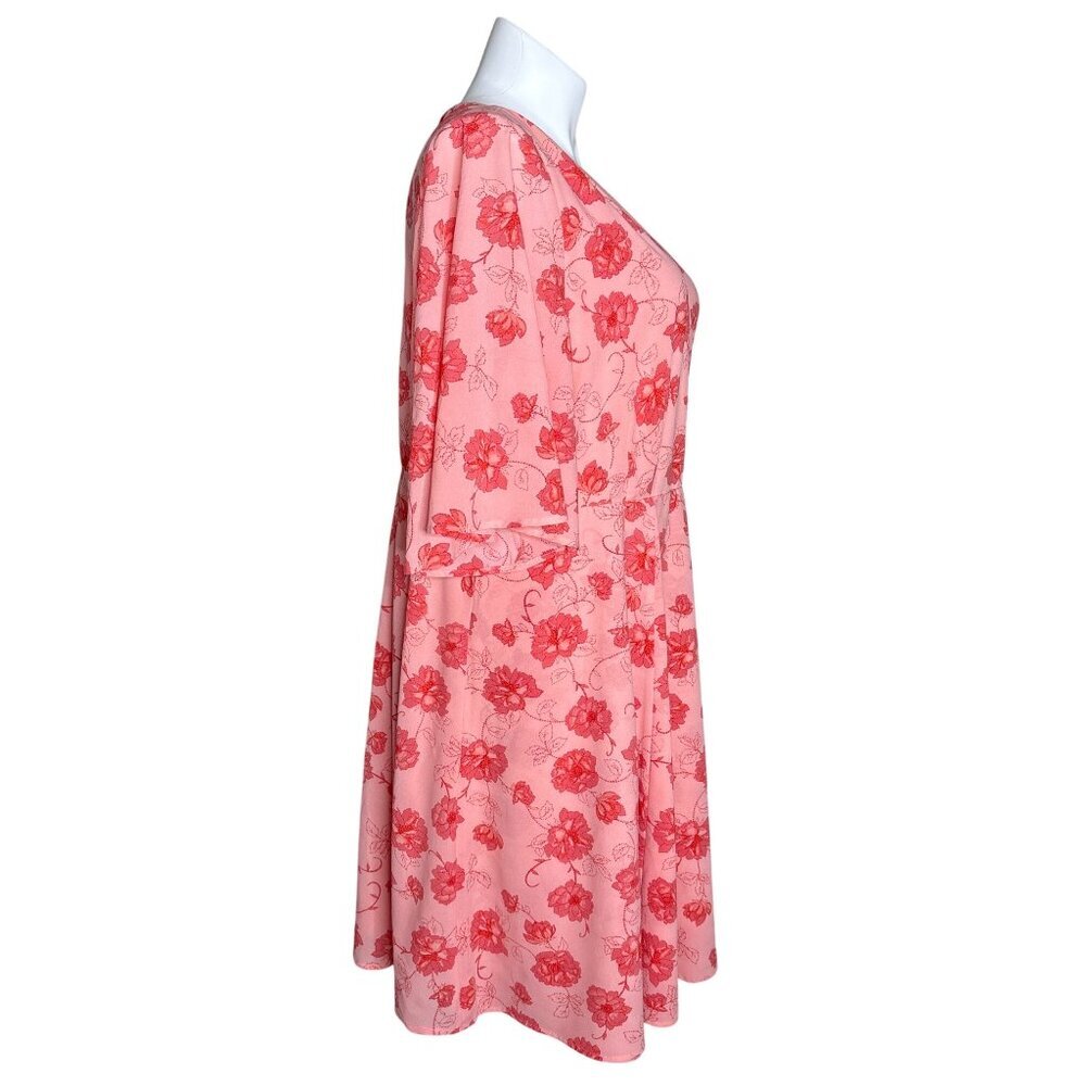 Torrid Women's Coral Floral Print Georgette Wrap Dress, Size 26 - Picture 6 of 12